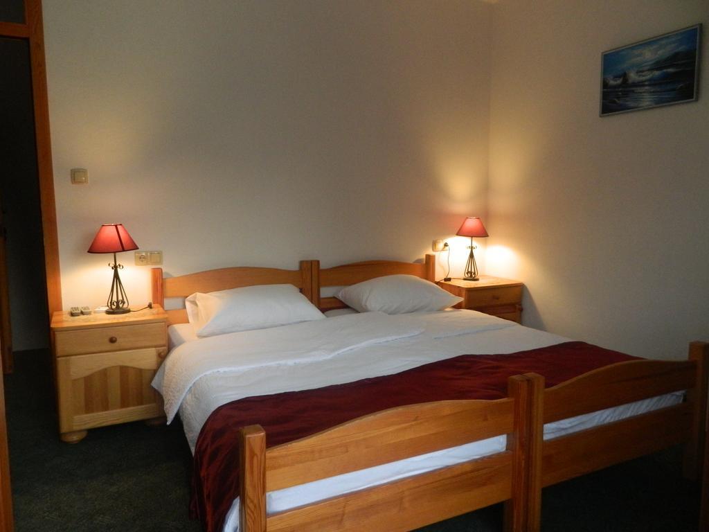 Motel Jelcic Čapljina Oda fotoğraf