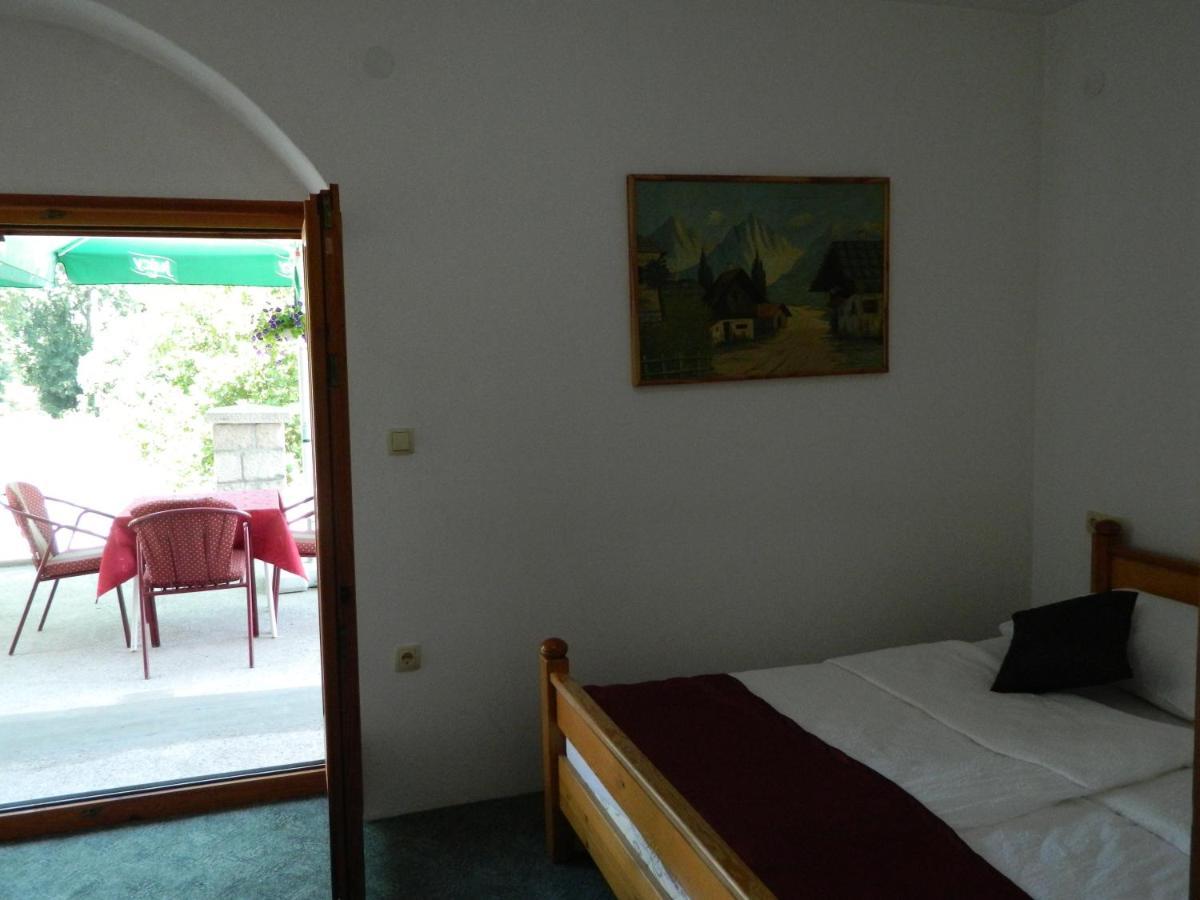 Motel Jelcic Čapljina Oda fotoğraf