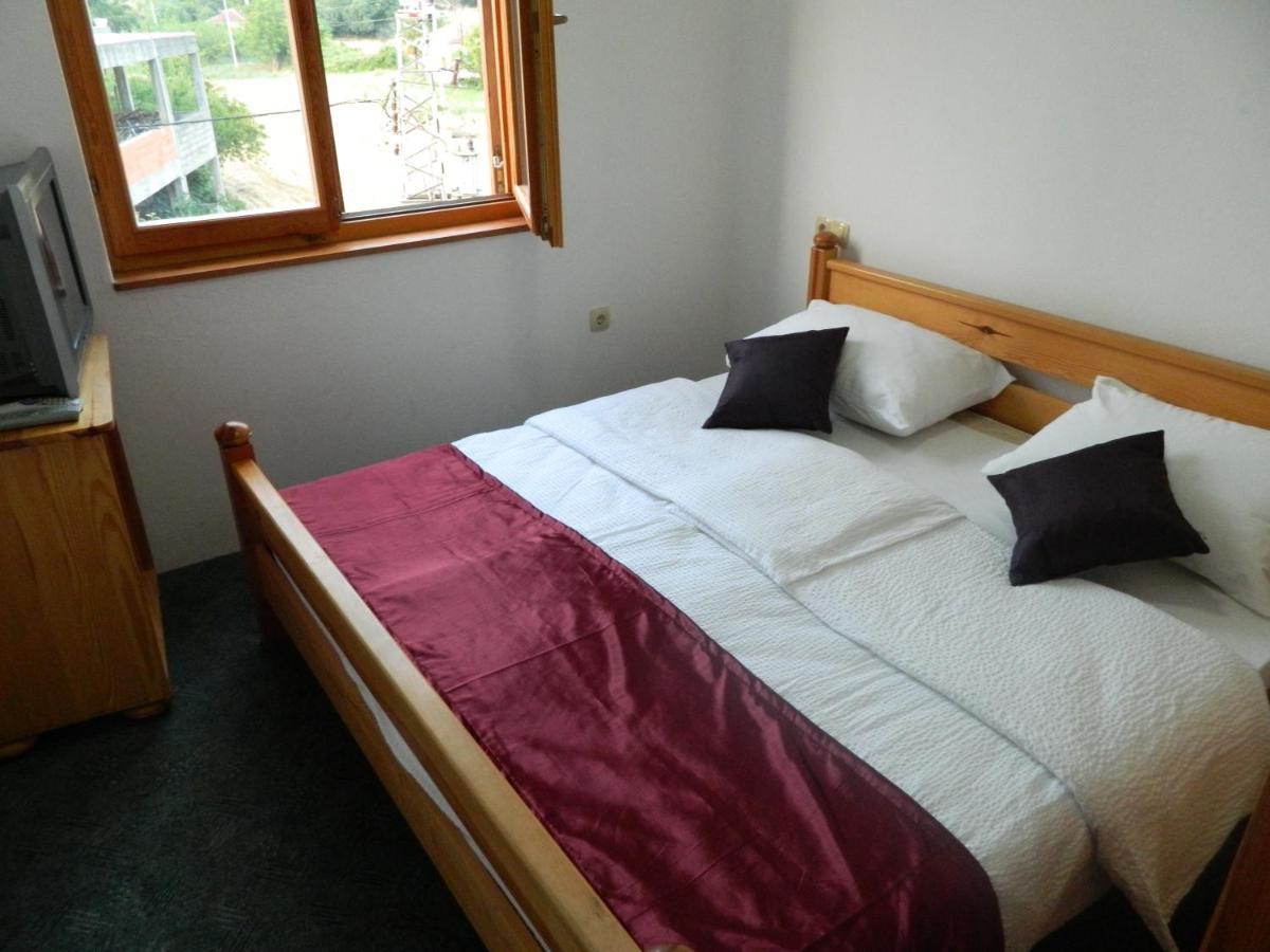 Motel Jelcic Čapljina Oda fotoğraf